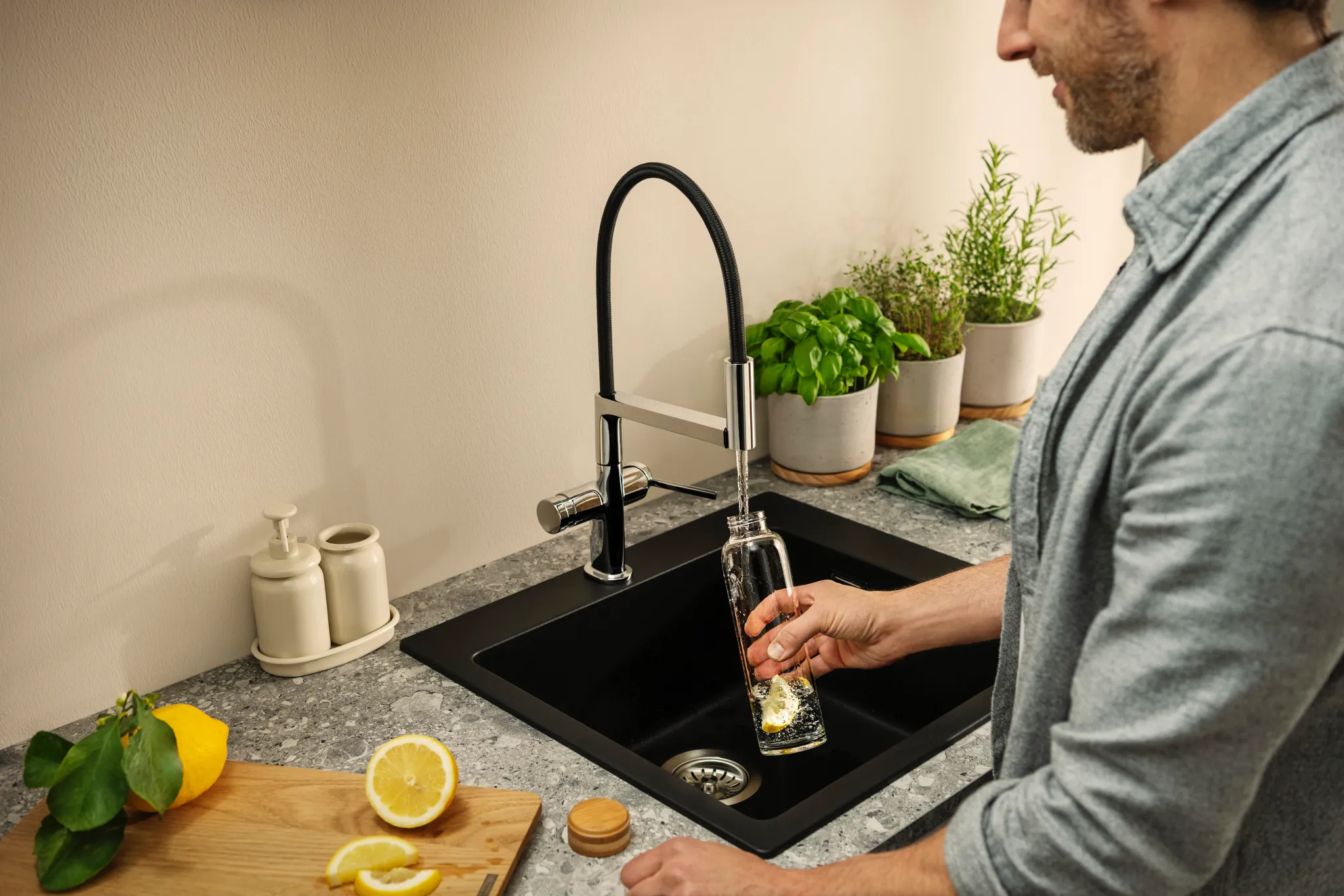 Hansgrohe S51 S510-F450 Einbauspüle 450, Graphitschwarz Hansgrohe S51 S510-F450 Einbauspüle 450, Graphitschwarz