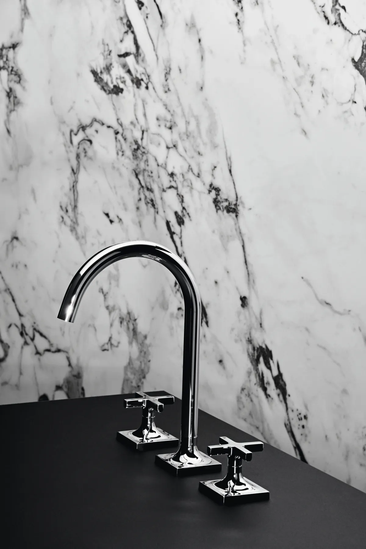 Ideal Standard Waschtischarmatur Joy Neo ohne Ablaufgarnitur, Ausladung 168mm, Kreuzgriffe, Chrom Ideal Standard Waschtischarmatur Joy Neo ohne Ablaufgarnitur, Ausladung 168mm, Kreuzgriffe, Chrom