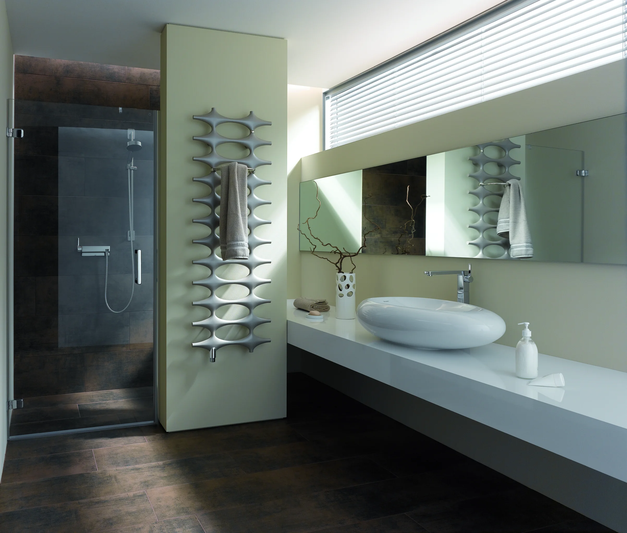 Kermi Design-Heizkörper „Ideos®-V“ 50,8 × 113,3 cm in Anthracite Grey