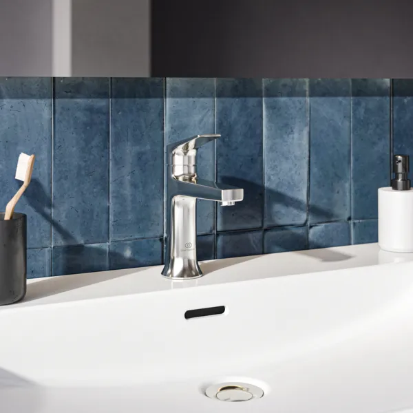 Waschtischarmatur Grande La Dolce Vita mit Ablaufgarnitur Brushed Gold Waschtischarmatur Grande La Dolce Vita mit Ablaufgarnitur Brushed Gold