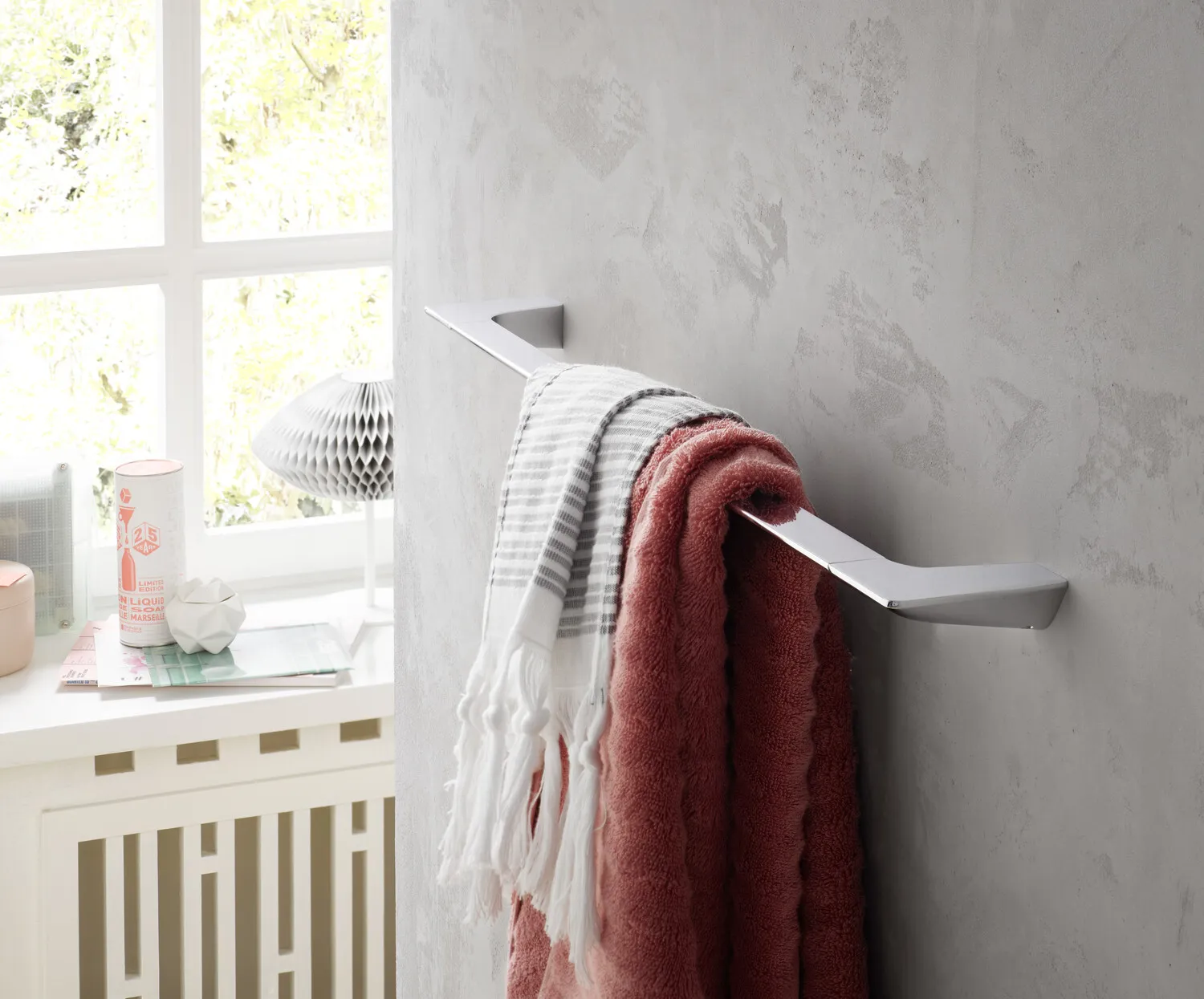 art Badetuchhalter 600 mm, chrom art Badetuchhalter 600 mm, chrom