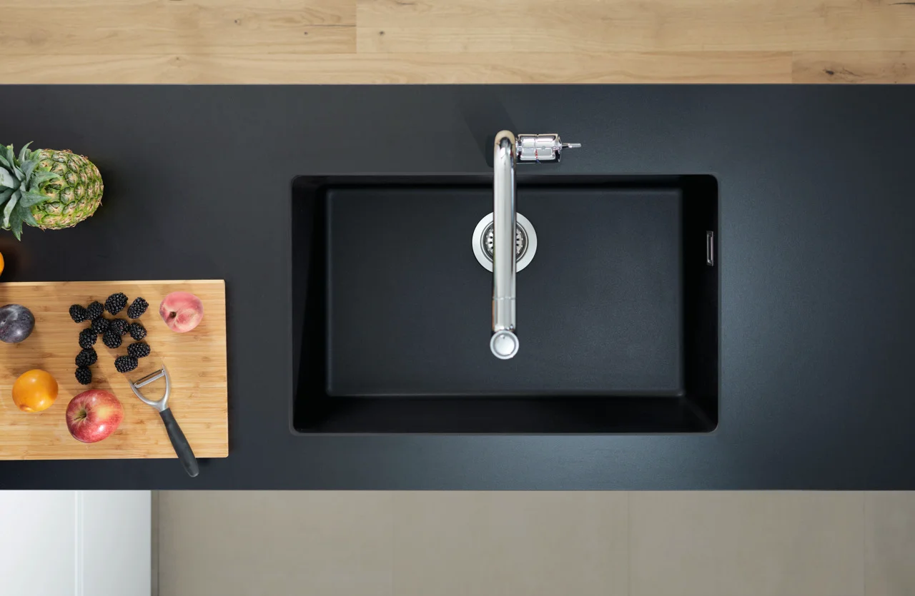 Hansgrohe S51 Unterbauspüle 660 Graphitschwarz, 658 x 398 mm, Beckentiefe 190 mm Hansgrohe S51 Unterbauspüle 660 Graphitschwarz, 658 x 398 mm, Beckentiefe 190 mm