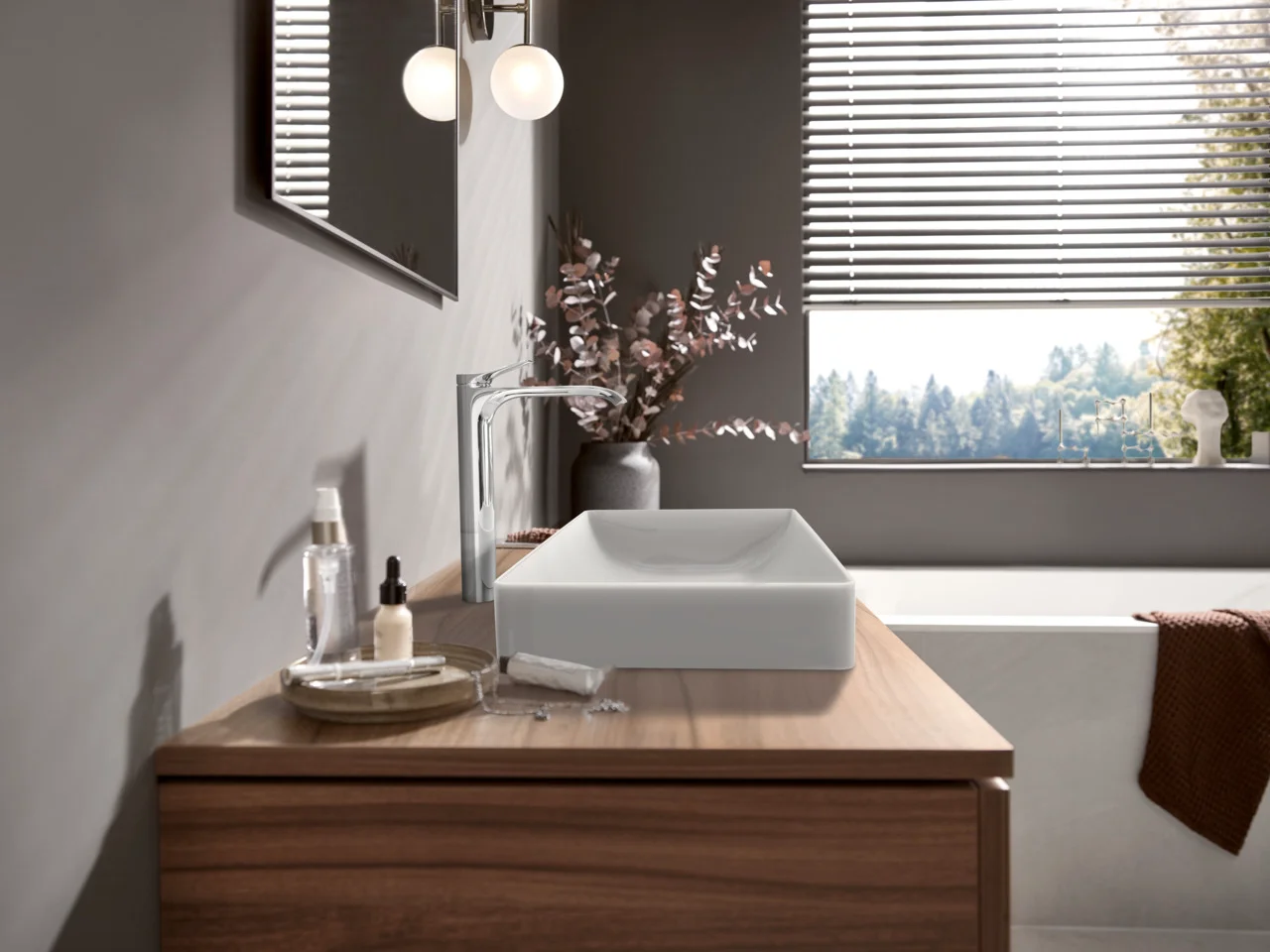 Hansgrohe Vivenis Einhebel-Waschtischmischer 250, Chrom, Ausladung 191 mm, Auslaufhöhe 251 mm