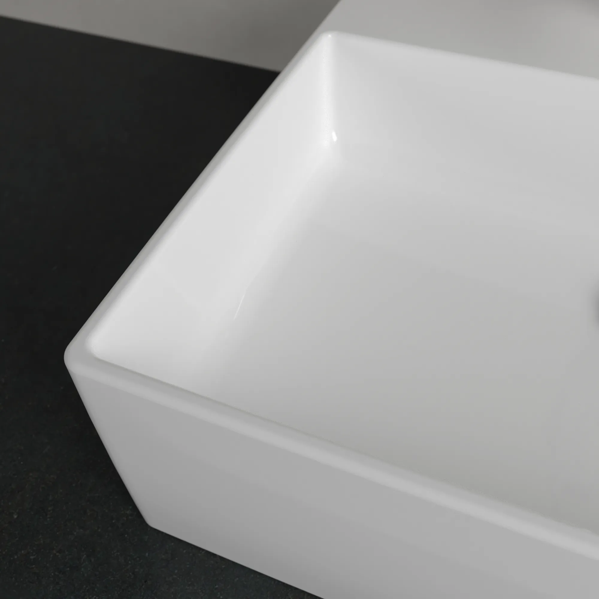 Villeroy & Boch Aufsatzwaschtisch aus TitanCeram „Memento 2.0“ 498 × 420 × 139 mm, mit Hahnlochbohrung, Hahnlochposition mittig in Weiß Alpin Villeroy & Boch Aufsatzwaschtisch aus TitanCeram „Memento 2.0“ 498 × 420 × 139 mm, mit Hahnlochbohrung, Hahnlochposition mittig in Weiß Alpin