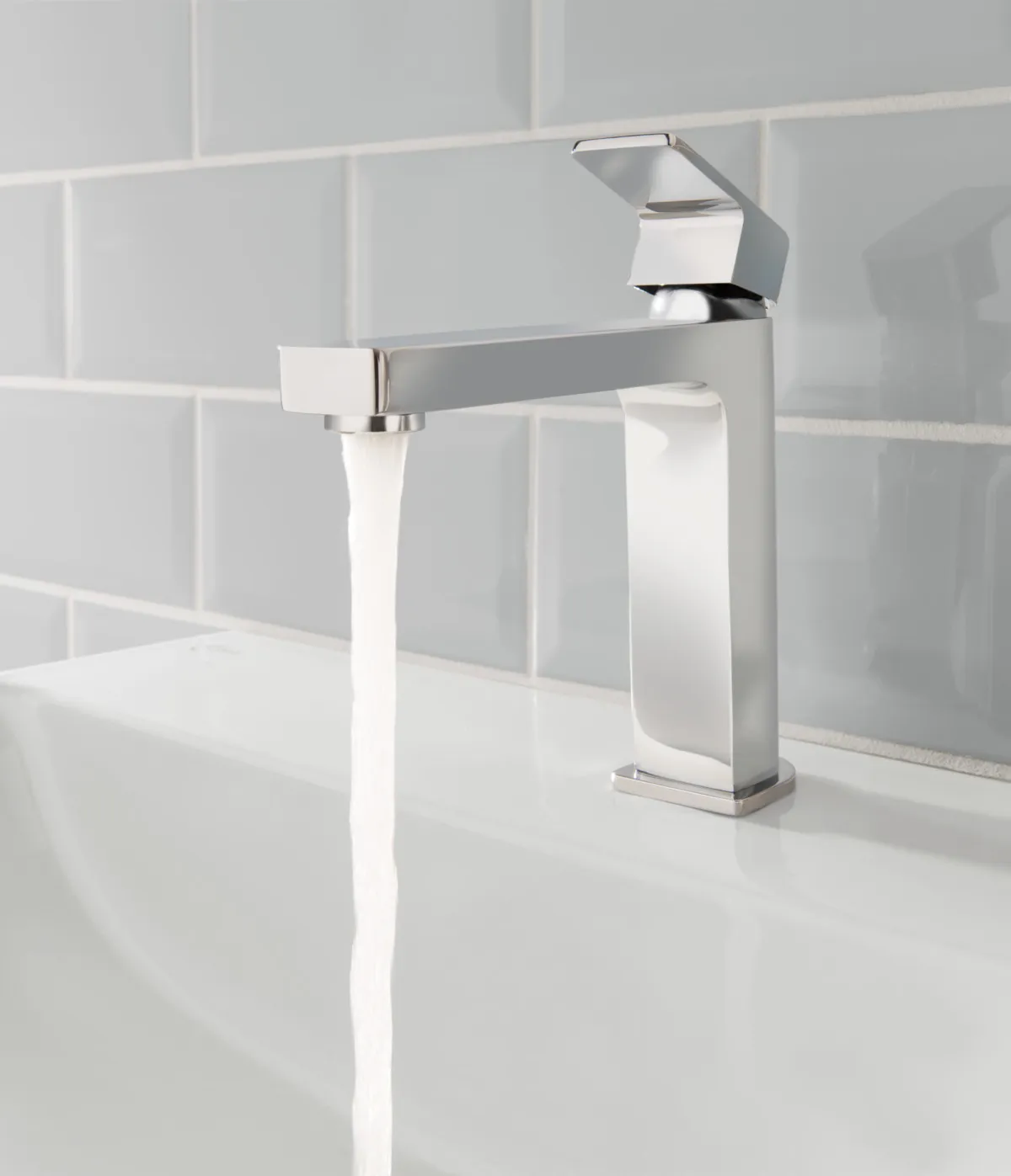 Waschtischarmatur Edge, Grande Slim, 5 l/min., ohne Ablaufgarnitur, Ausladung 138mm, Chrom Waschtischarmatur Edge, Grande Slim, 5 l/min., ohne Ablaufgarnitur, Ausladung 138mm, Chrom