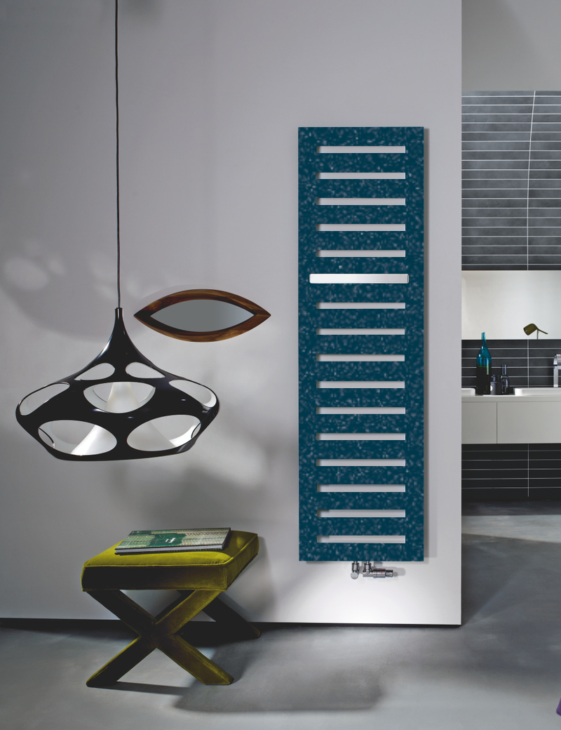 Zehnder Design-Handtuchwärmer „Metropolitan Bar“ mit Heizstab IHE 40 × 80,5 cm in Verkehrsweiß (RAL 9016, glänzend)