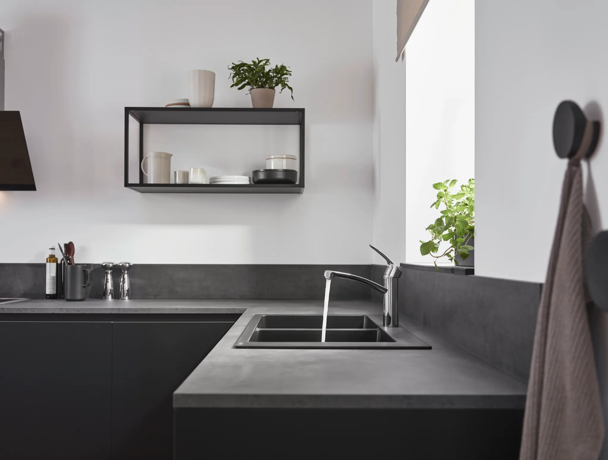 Focus M41 Einhebel-Küchenmischer 160, Eco, 1jet Chrom