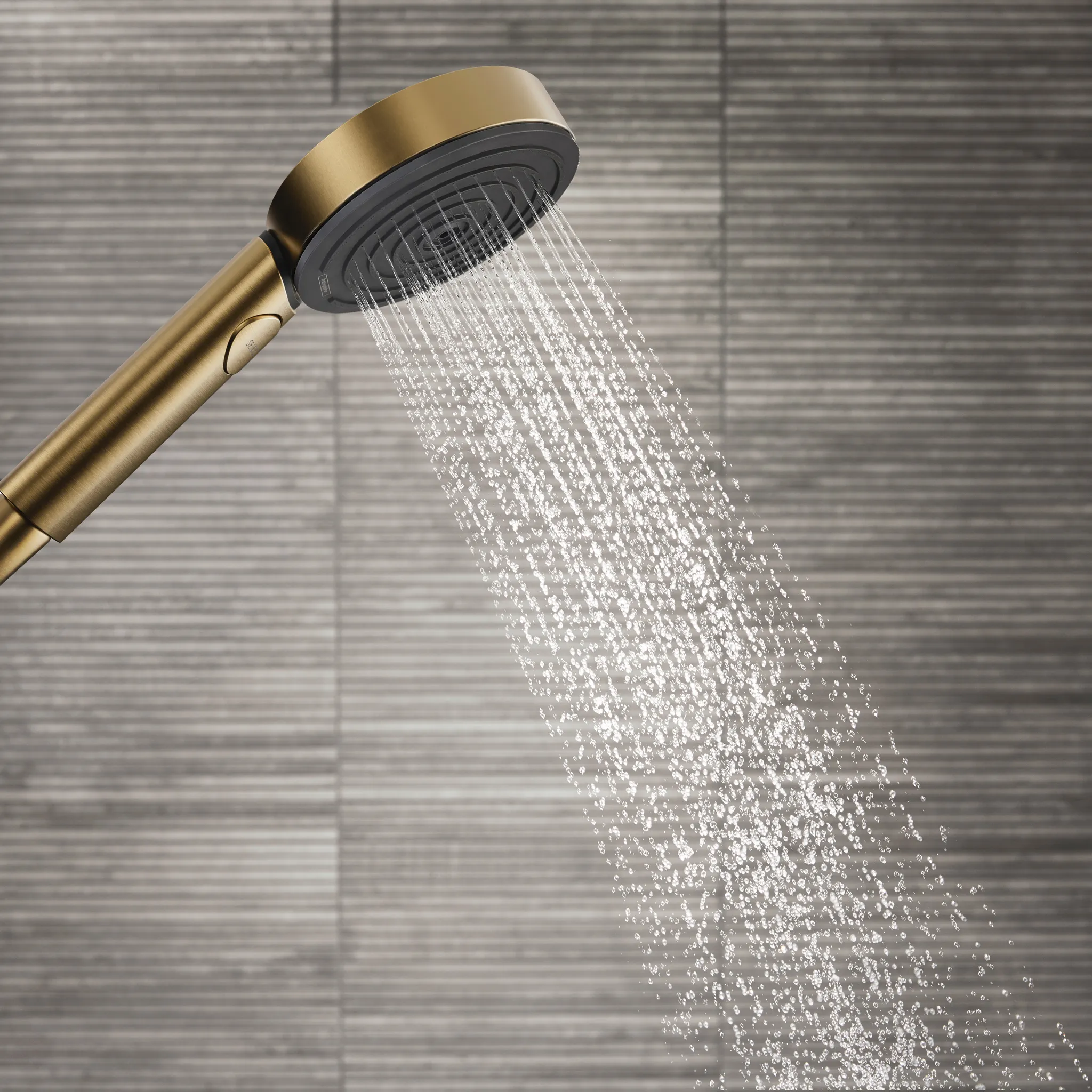 Hansgrohe Pulsify Select S Handbrause 105 3jet Relaxation, Brushed Bronze