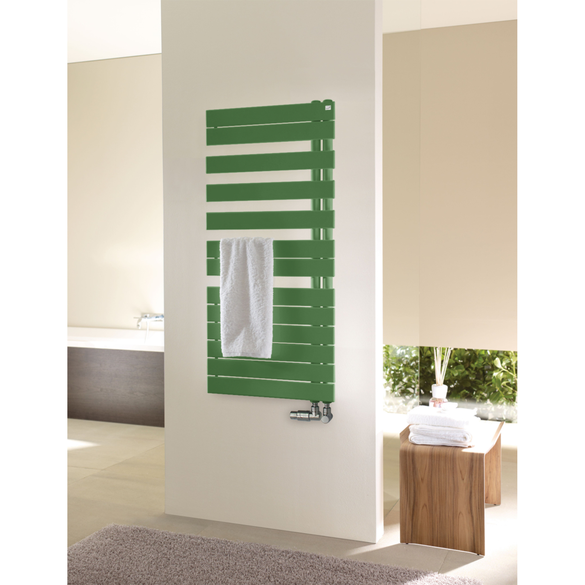 Zehnder Design-Heizkörper Roda Spa Asym, rechts, ROFR-080-055 805x65x550, RAL 9016
