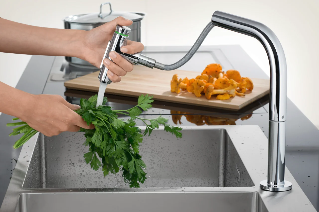 Hansgrohe Metris Select M71 2-Loch Einhebel-Küchenmischer mit Ausziehbrause 2jet sBox Chrom, ComfortZone 200, Schwenkbereich 110° oder 150°, MagFit Brausehalterung, max. Durchfluss 8 l/min, für 35 mm Hahnlochbohrungen