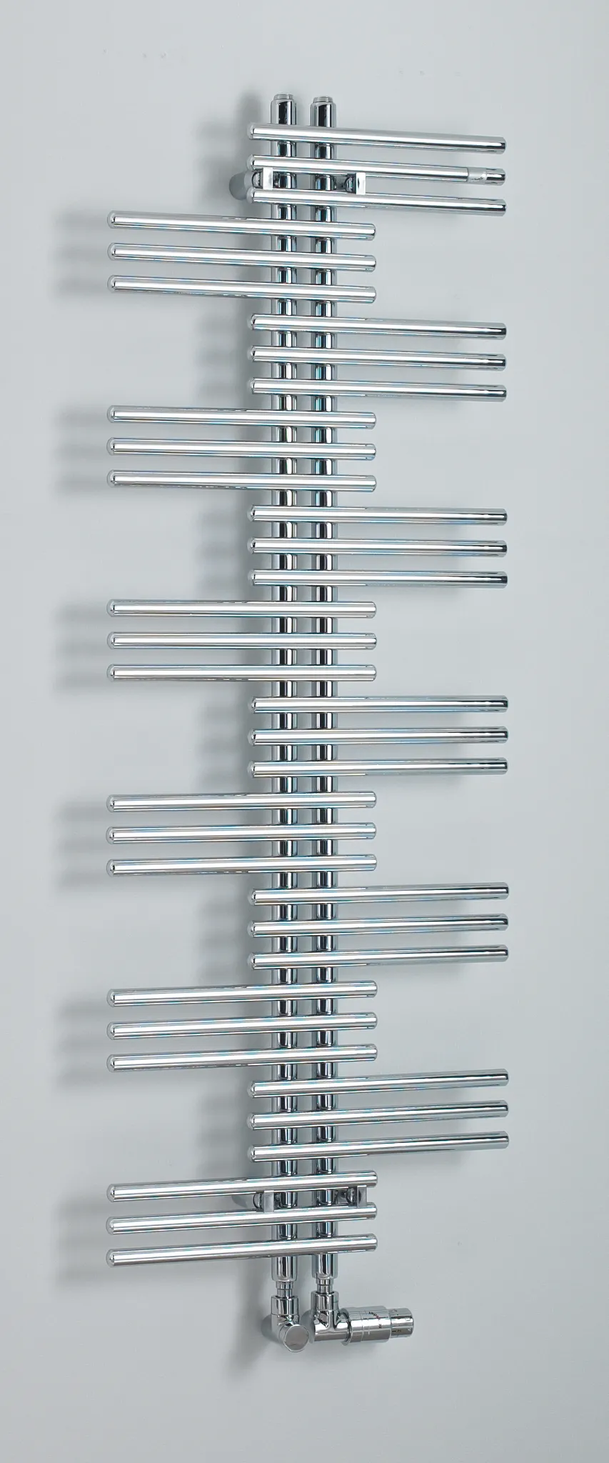Zehnder Design-Heizkörper „Yucca“ für Warmwasser-Zentralheizung oder gemischten Betrieb mit 50 mm-Mittelanschluss 50 × 134 cm, zweilagig, Sammelrohre mittig in Verkehrsweiß (RAL 9016, glänzend) Zehnder Design-Heizkörper „Yucca“ für Warmwasser-Zentralheizung oder gemischten Betrieb mit 50 mm-Mittelanschluss 50 × 134 cm, zweilagig, Sammelrohre mittig in Verkehrsweiß (RAL 9016, glänzend)