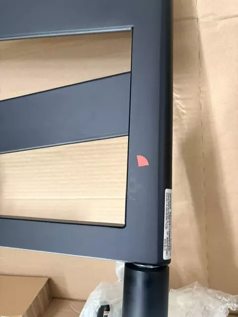 Zehnder Design-Heizkörper Ribbon elektrisch mit Heizstab IHC 1789x70x600 ZRI91760DG00010 in Black Matt -B-Ware Sonderpreis Zehnder Design-Heizkörper Ribbon elektrisch mit Heizstab IHC 1789x70x600 ZRI91760DG00010 in Black Matt -B-Ware Sonderpreis