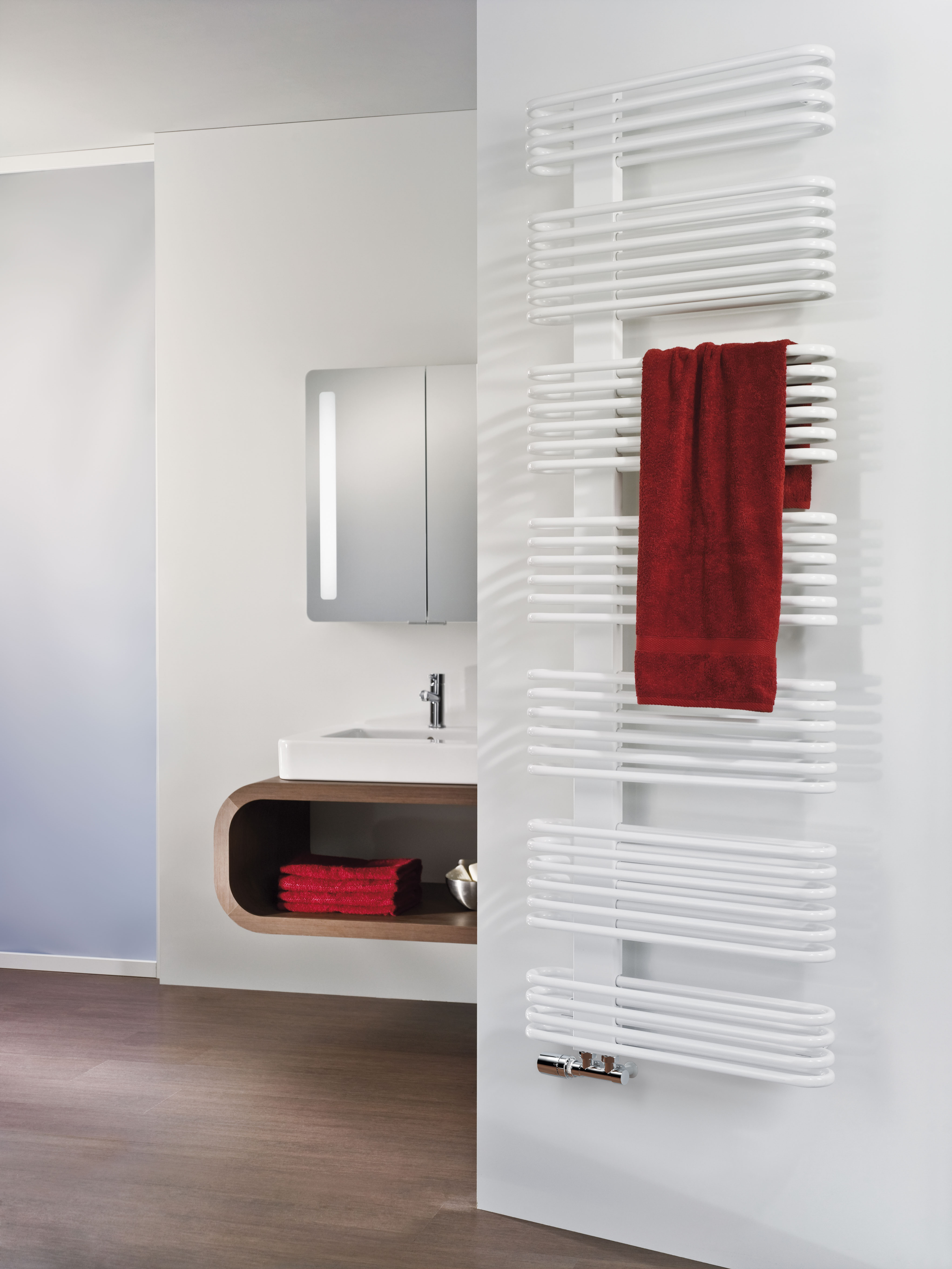 HSK Design-Heizkörper „Premium“ 50 × 121,5 cm in Weiß HSK Design-Heizkörper „Premium“ 50 × 121,5 cm in Weiß