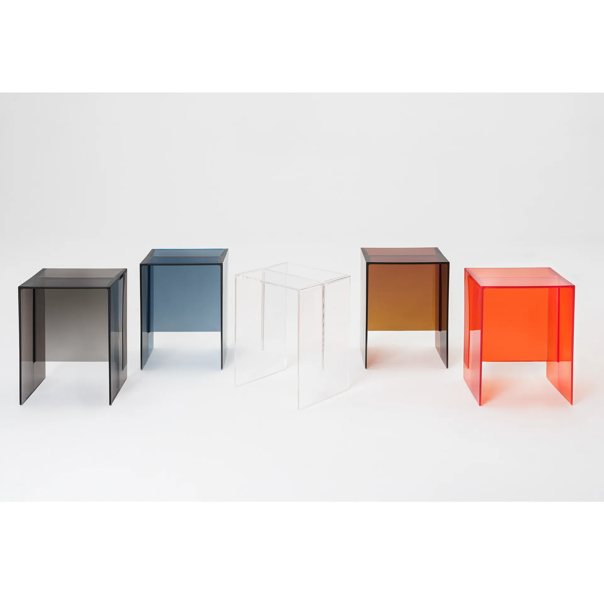 Laufen Hocker Kartell by Laufen 330x280x465 blau Laufen Hocker Kartell by Laufen 330x280x465 blau