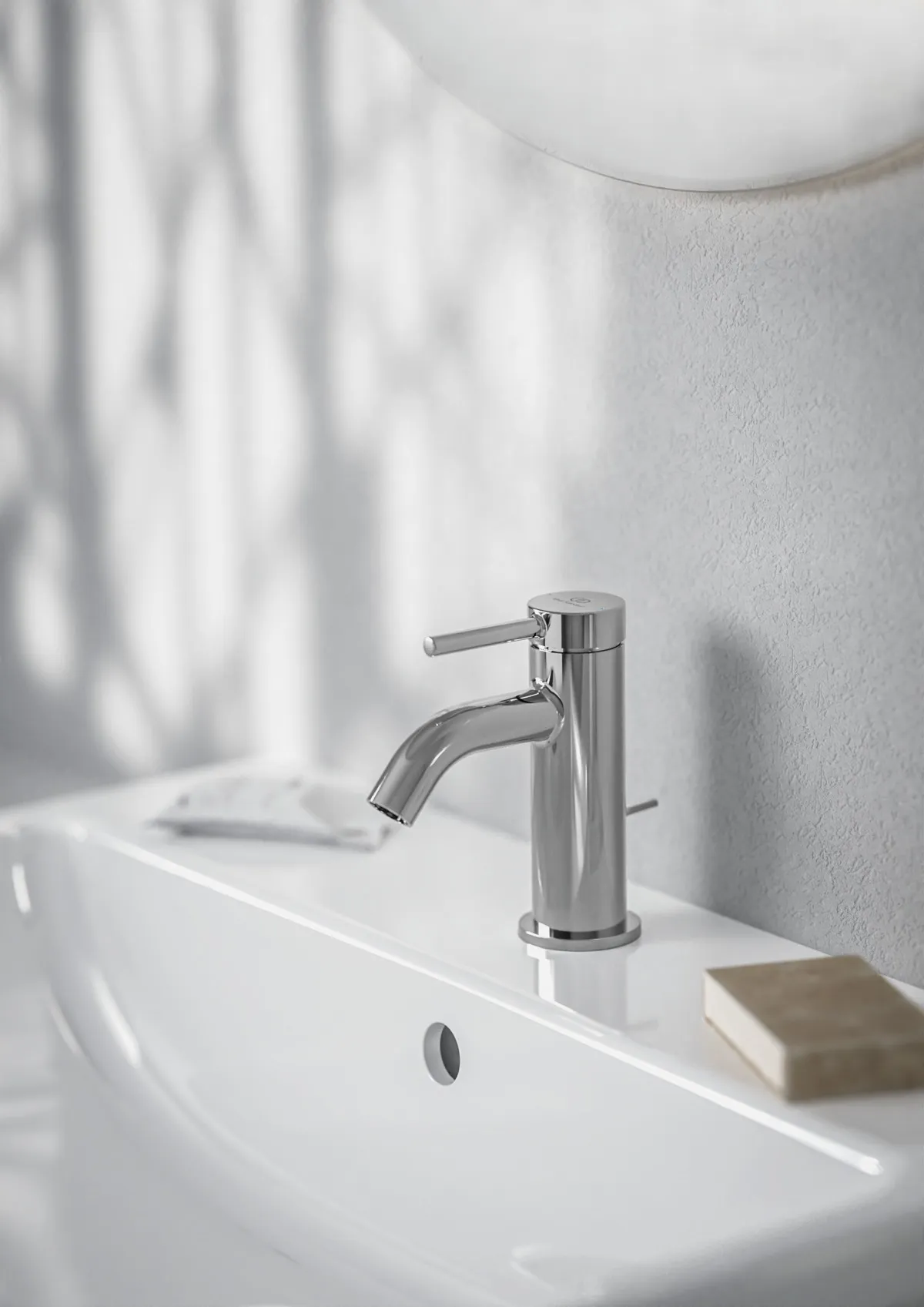 Waschtischarmatur Ceraline Nuovo Ausladung 90mm mit Ablaufgarnitur Chrom Waschtischarmatur Ceraline Nuovo Ausladung 90mm mit Ablaufgarnitur Chrom