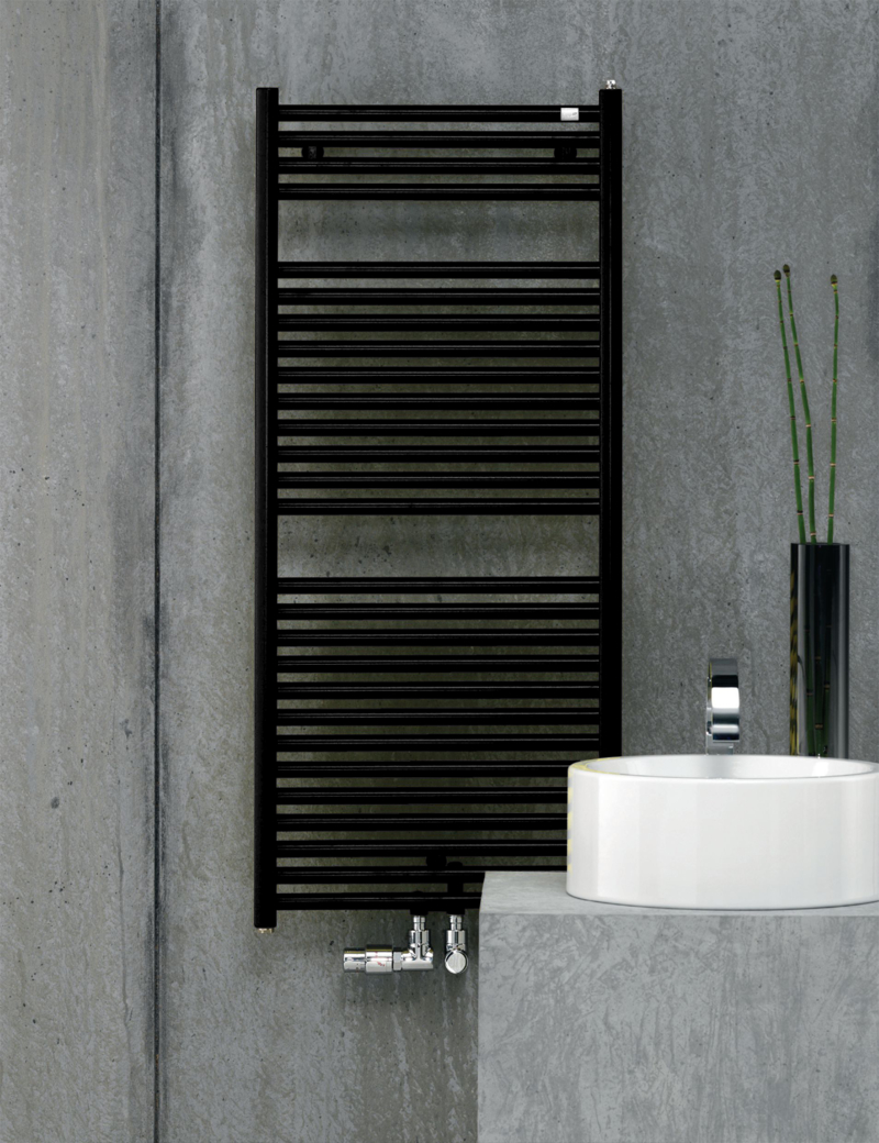 Zehnder Design-Heizkörper „Troja“ 60 × 176 cm in Jet Black (RAL 9005, glänzend)