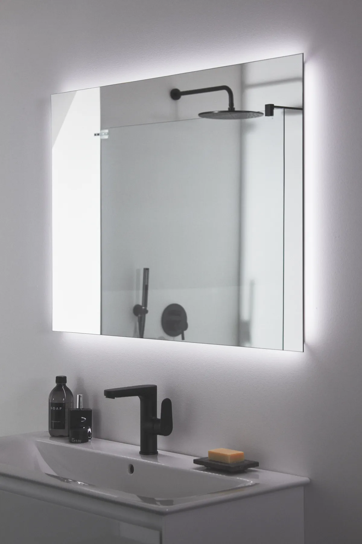 Waschtischarmatur Cerafine O, H155, ohne Ablaufgarnitur, Ausladung 135mm, Chrom Waschtischarmatur Cerafine O, H155, ohne Ablaufgarnitur, Ausladung 135mm, Chrom