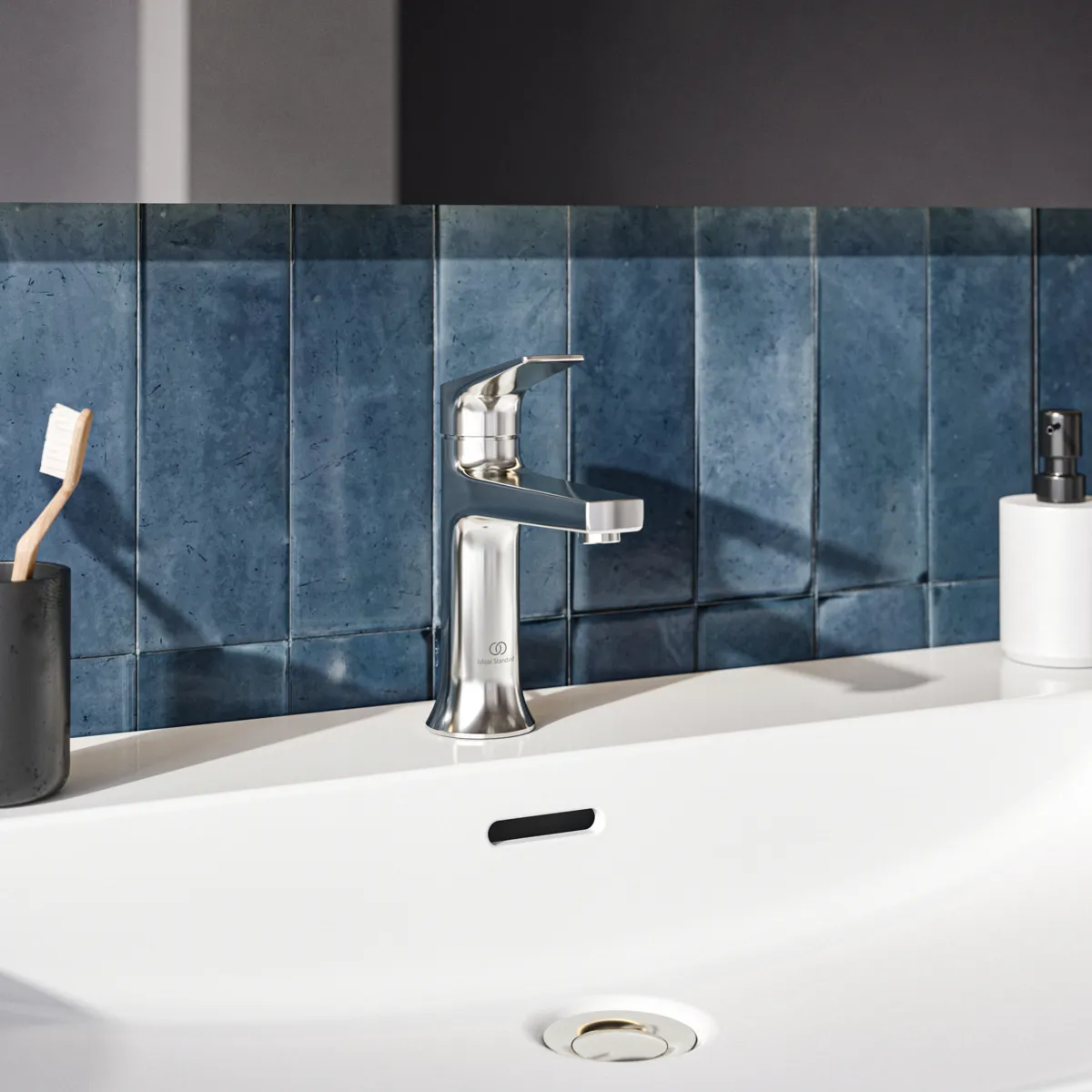 Waschtischarmatur Grande La Dolce Vita mit Ablaufgarnitur Brushed Gold Waschtischarmatur Grande La Dolce Vita mit Ablaufgarnitur Brushed Gold