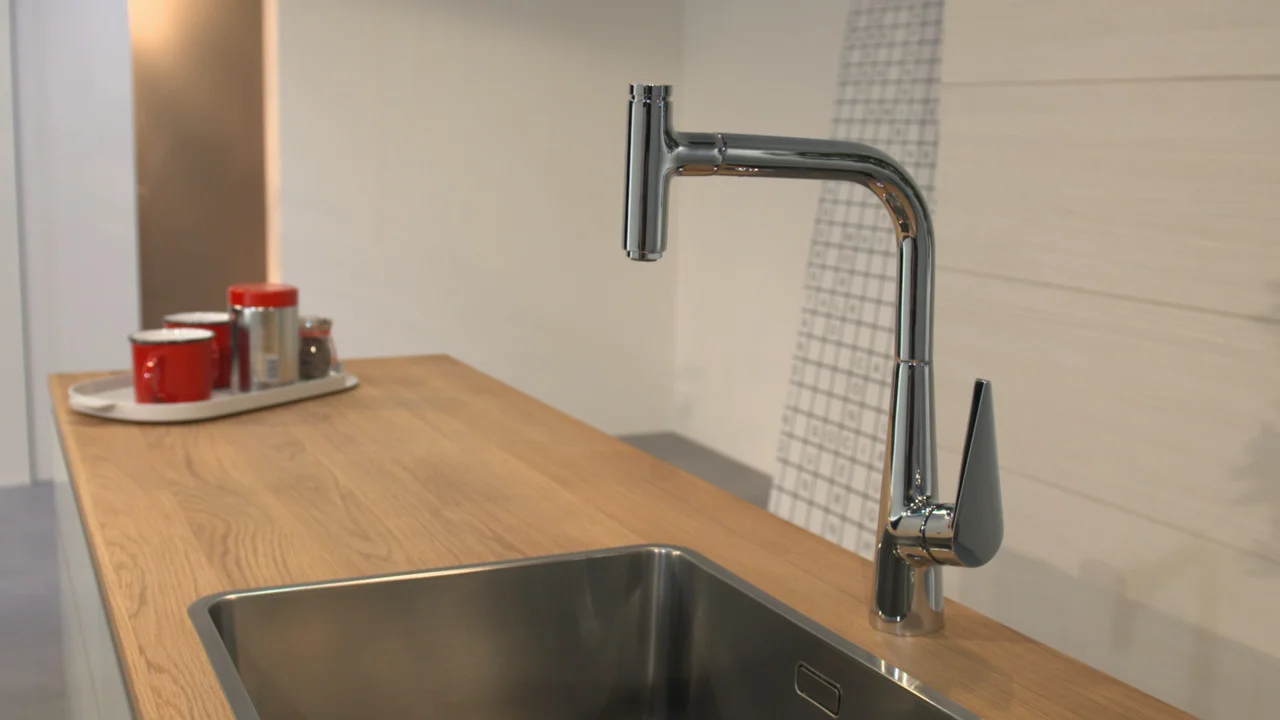 Hansgrohe Talis Select M51 Einhebel-Küchenmischer 300 mit Ausziehauslauf, 1 Jet, Chrom, Schwenkbereich 110° oder 150°, max. Durchfluss 8 l/min, Keramikmischsystem