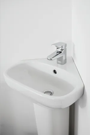 Waschbecken „i.lifeA“ 45 × 41 × 18 cm, Hahnlochposition mittig Waschbecken „i.lifeA“ 45 × 41 × 18 cm, Hahnlochposition mittig