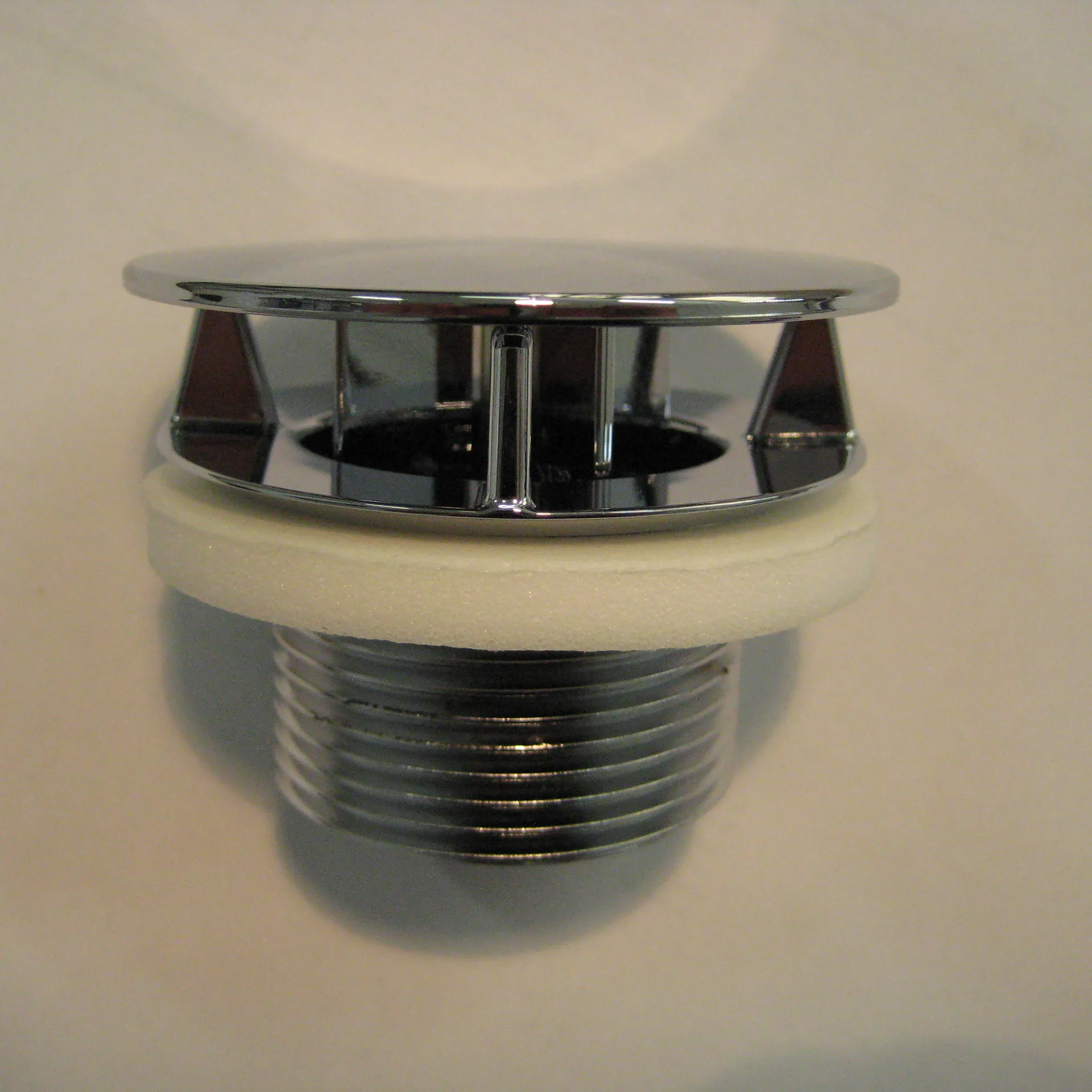 Laufen Stöpsel zu Ablaufgarnitur mit verdecktem Überlauf, verchromt Laufen Stöpsel zu Ablaufgarnitur mit verdecktem Überlauf, verchromt