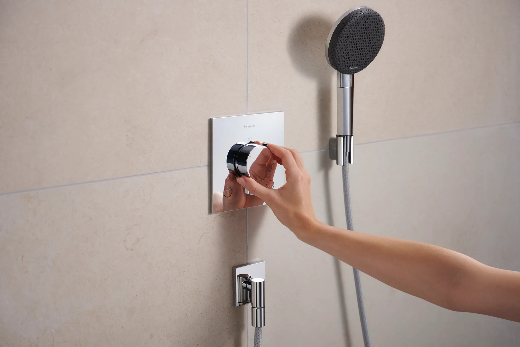 Hansgrohe FixFit Fine E Wandanschluss mit Rückflussverhinderer Chrom