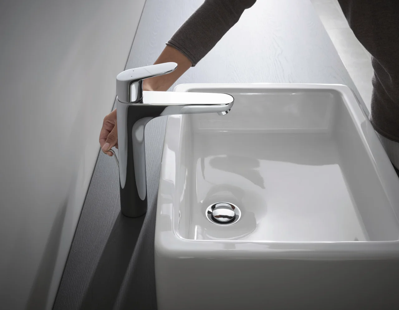 Hansgrohe Waschtischmischer Focus chrom, Einhebel, Ausladung 159 mm, Auslaufhöhe 191 mm, Hebelgriff, Normalstrahl, max. Durchfluss 5 l/min, Keramikmischsystem, einstellbare Temperaturbegrenzung, für Durchlauferhitzer geeignet, Zugstangen-Ablaufgarnitur G