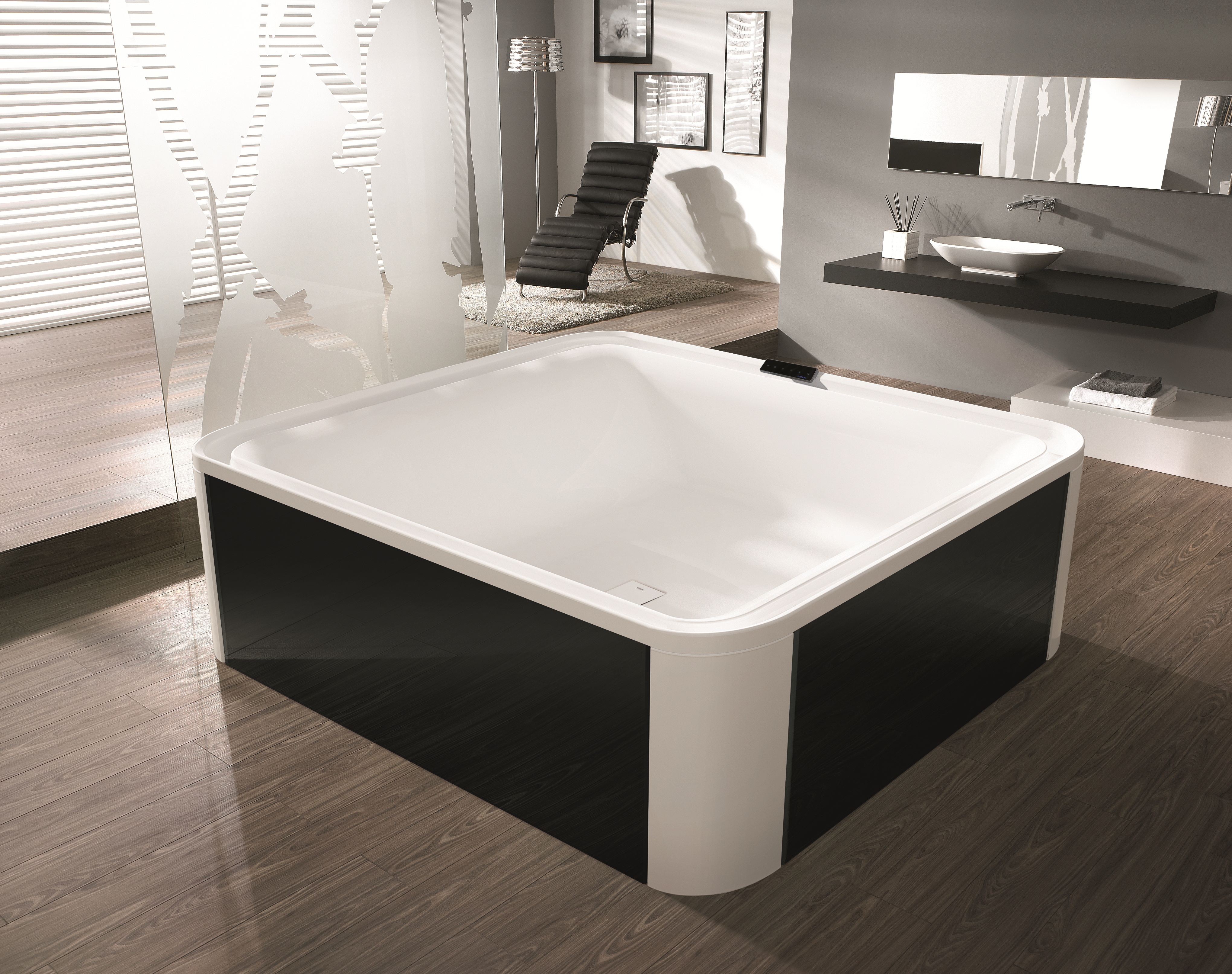 Hoesch Badewanne „Ergo+“ freistehend rechteck 207,5 × 195 cm in 