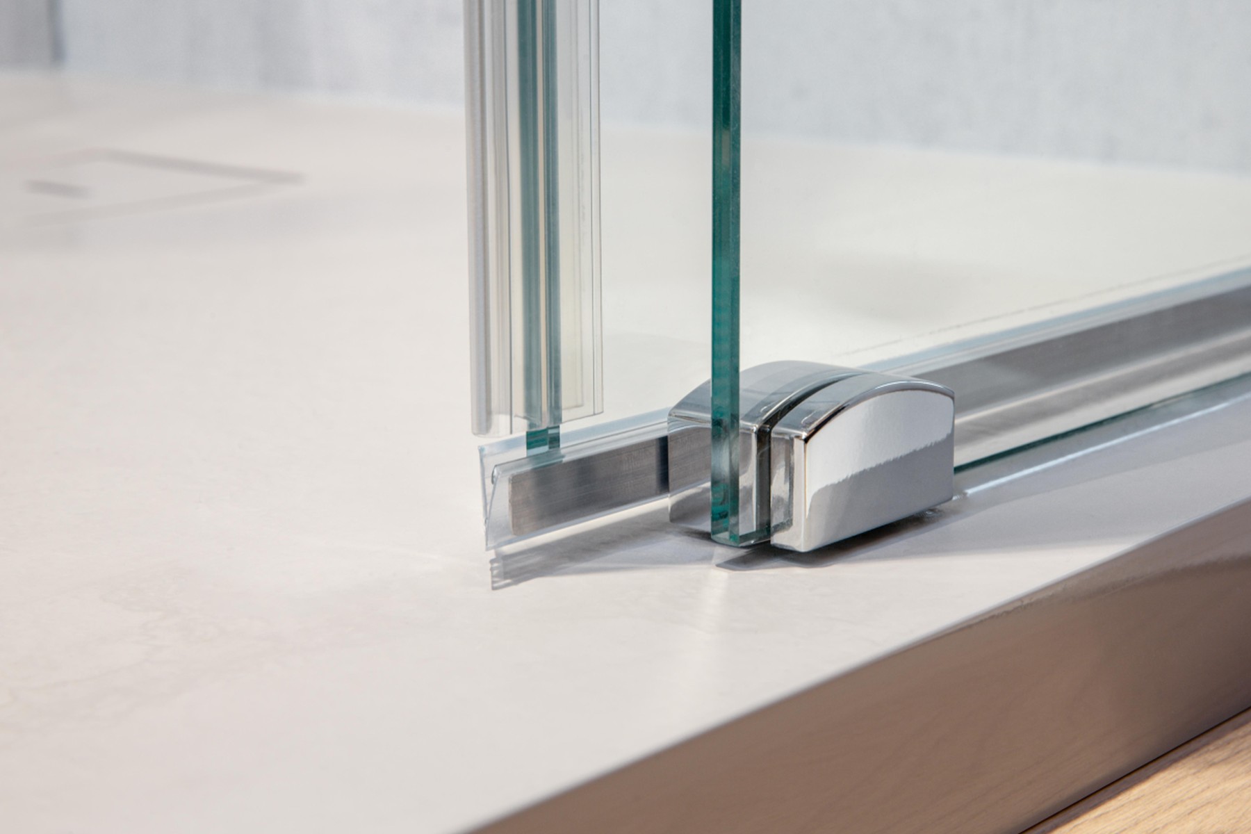 HSK gerahmte Eckeinstieg mit Schiebetür 4-teilig „Favorit“ Glas Mattierung mittig (65 cm), Profile Weiß, B: 800 mm H: 1850 mm T: 750 mm HSK gerahmte Eckeinstieg mit Schiebetür 4-teilig „Favorit“ Glas Mattierung mittig (65 cm), Profile Weiß, B: 800 mm H: 1850 mm T: 750 mm