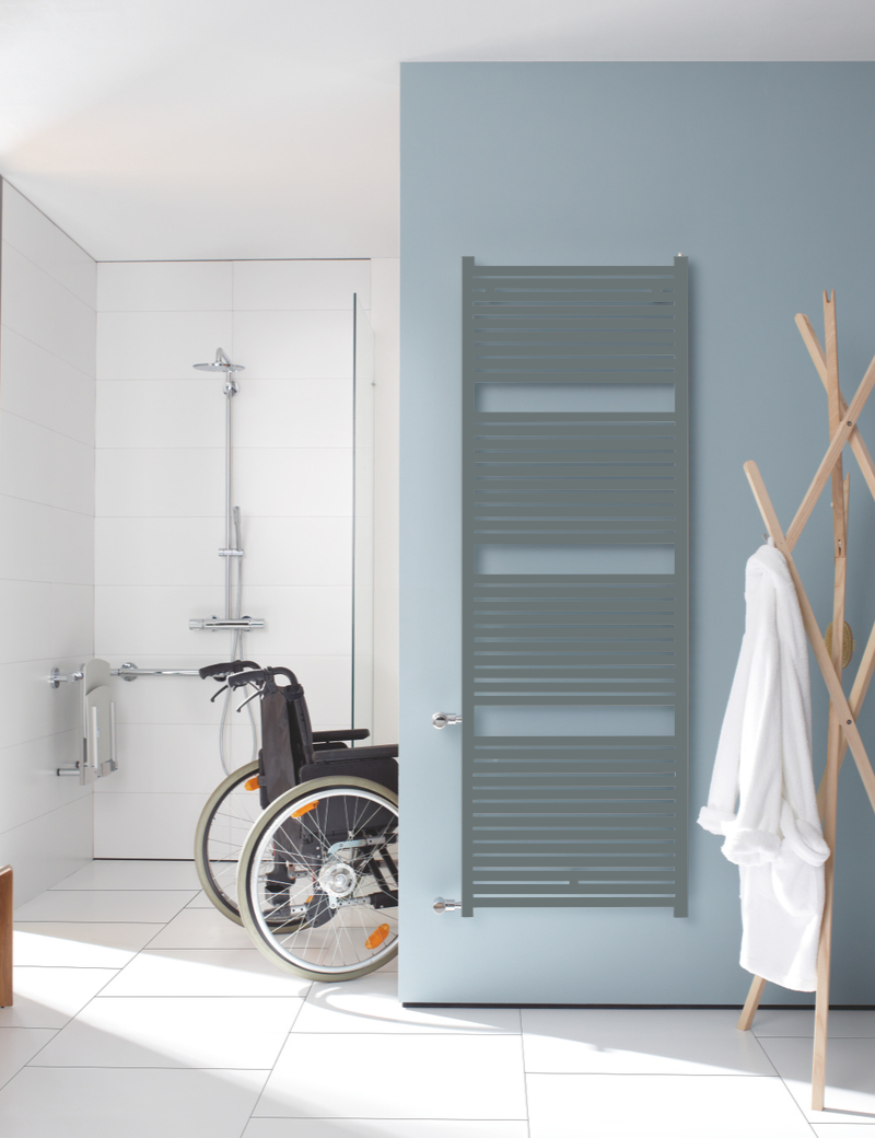 Zehnder Design-Heizkörper „Toga“ Austauschmodell 60 × 114,8 cm in Blue Grey (RAL 7031)
