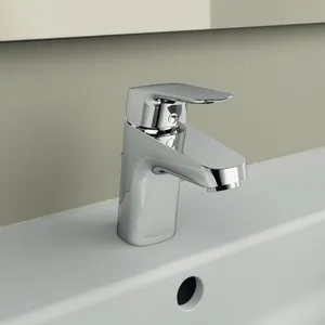 Waschtischarmatur Ceraflex, 5 l/min., mit Ablaufgarnitur, Ausladung 101mm, Chrom Waschtischarmatur Ceraflex, 5 l/min., mit Ablaufgarnitur, Ausladung 101mm, Chrom