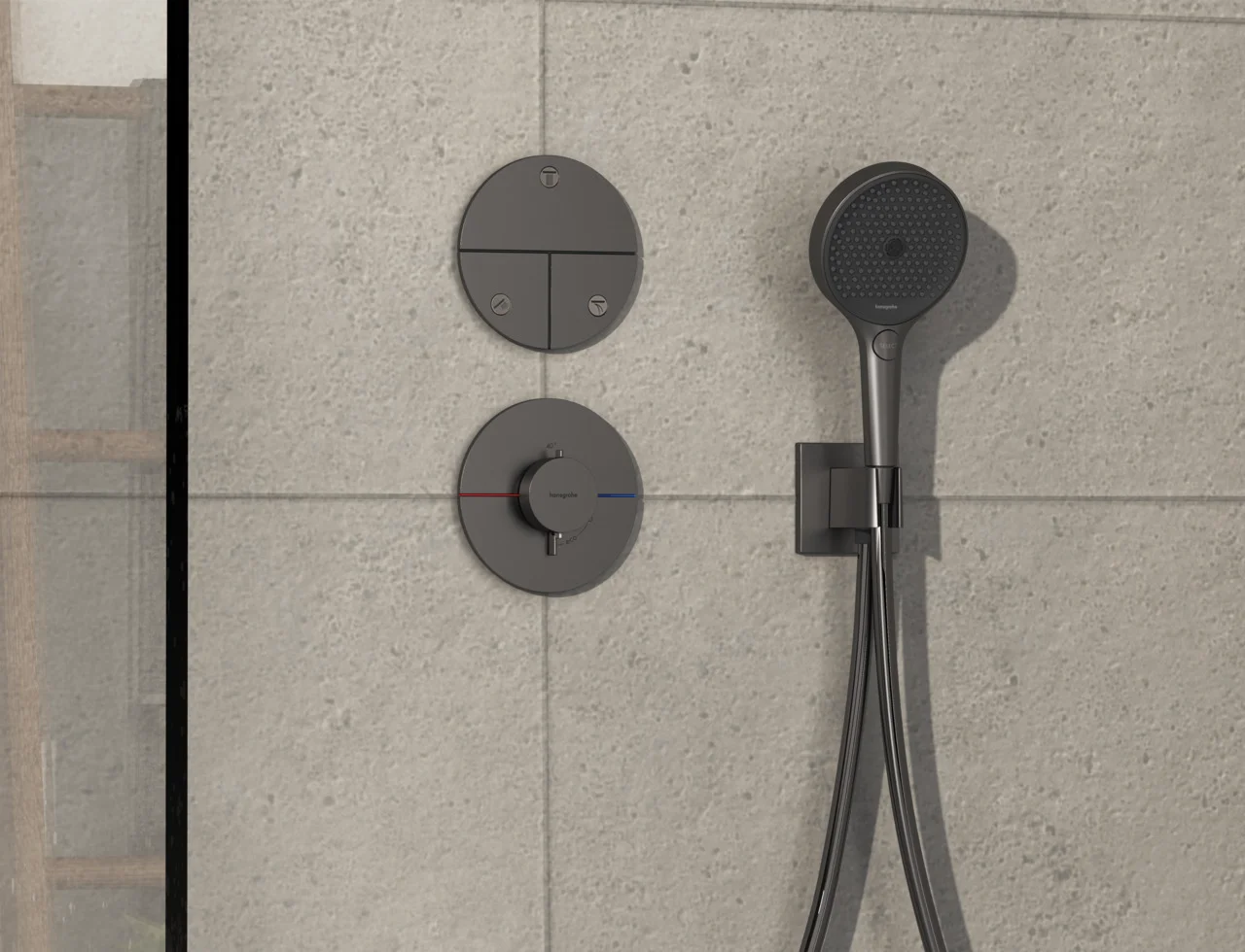 Hansgrohe ShowerSelect Comfort S Ventil Unterputz, Brushed Black Chrome, 3 Verbraucher, Durchflussmenge 26 l/min, max. Betriebsdruck 10 bar