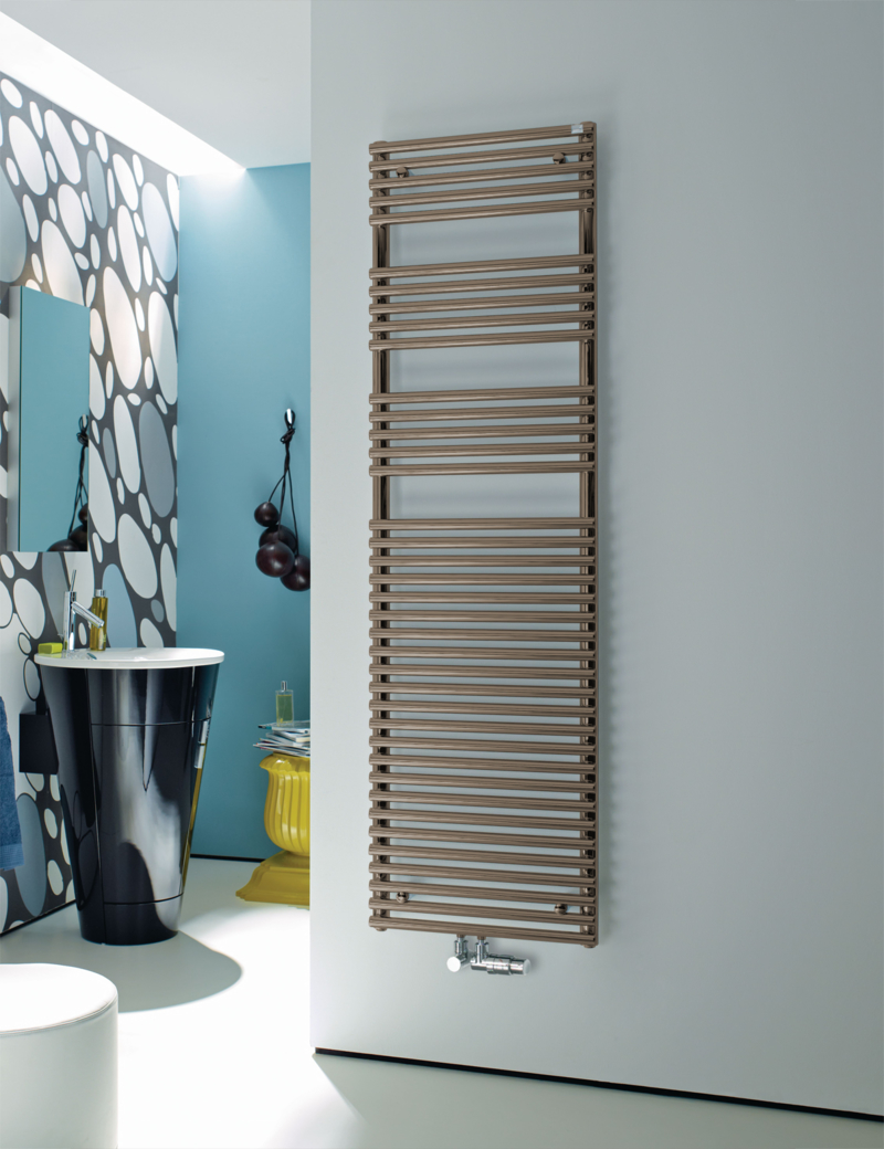 Zehnder Design-Heizkörper „Forma Spa“ für Warmwasser-Zentralheizung oder gemischten Betrieb mit 50 mm-Mittelanschluss 59,6 × 116,1 cm in Beige Grey