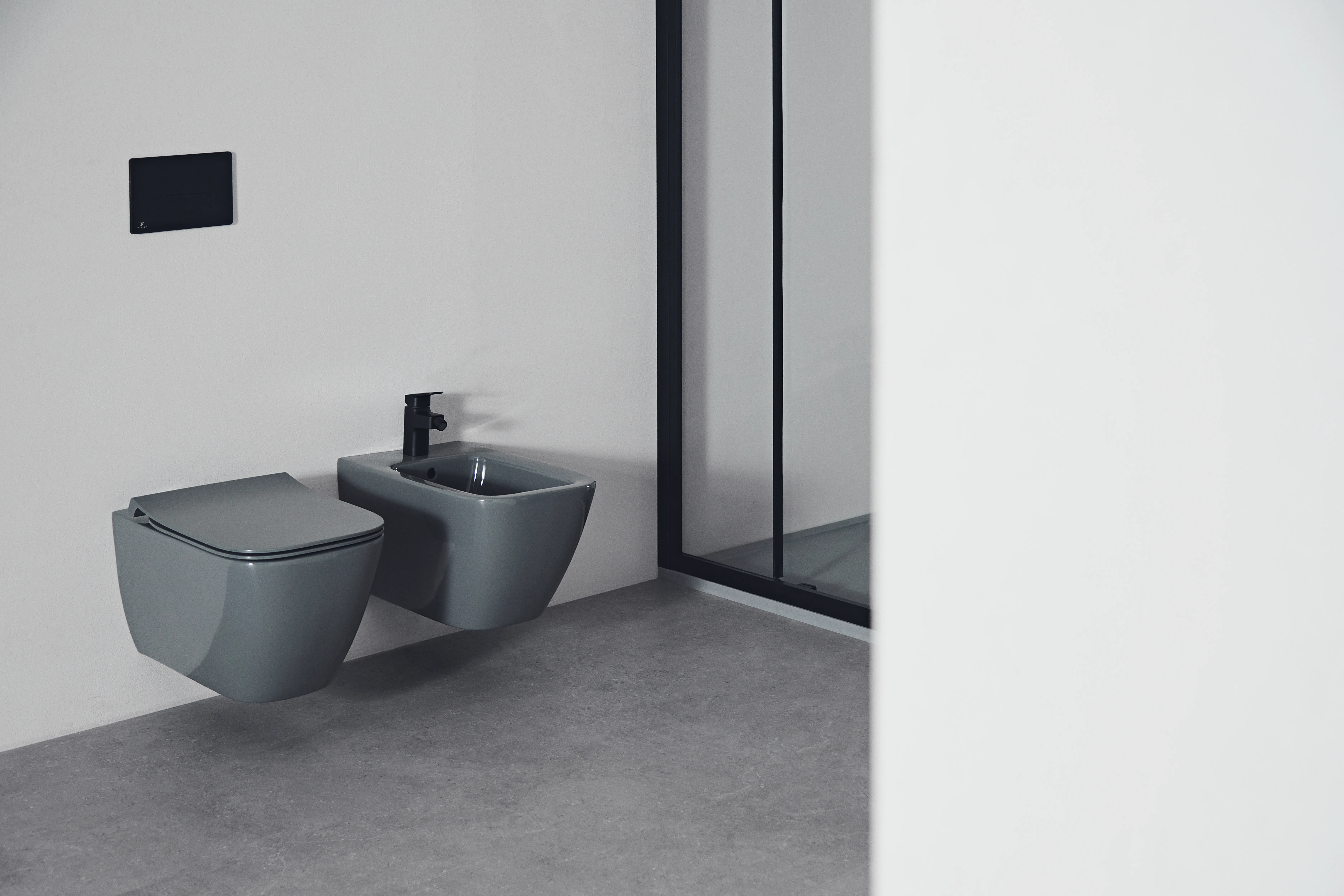Ideal Standard WC-Sitz „i.lifeB“ in Grau Ideal Standard WC-Sitz „i.lifeB“ in Grau