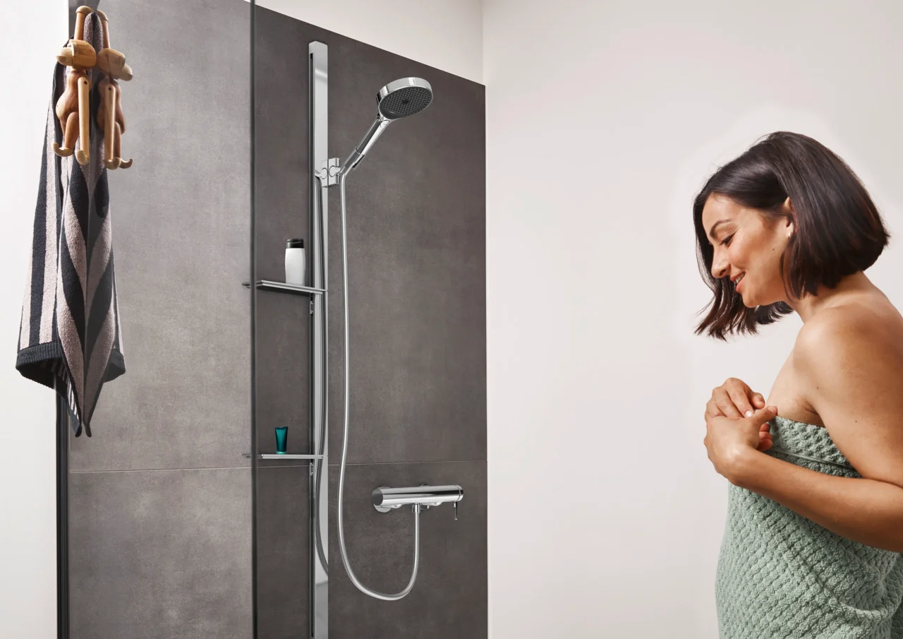 Hansgrohe Rainfinity Handbrause 130 3jet chrom | Brausekopfgröße: 132 mm | PowderRain, Intense PowderRain, MonoRain Strahlarten | QuickClean für einfache Reinigung Hansgrohe Rainfinity Handbrause 130 3jet chrom | Brausekopfgröße: 132 mm | PowderRain, Intense PowderRain, MonoRain Strahlarten | QuickClean für einfache Reinigung