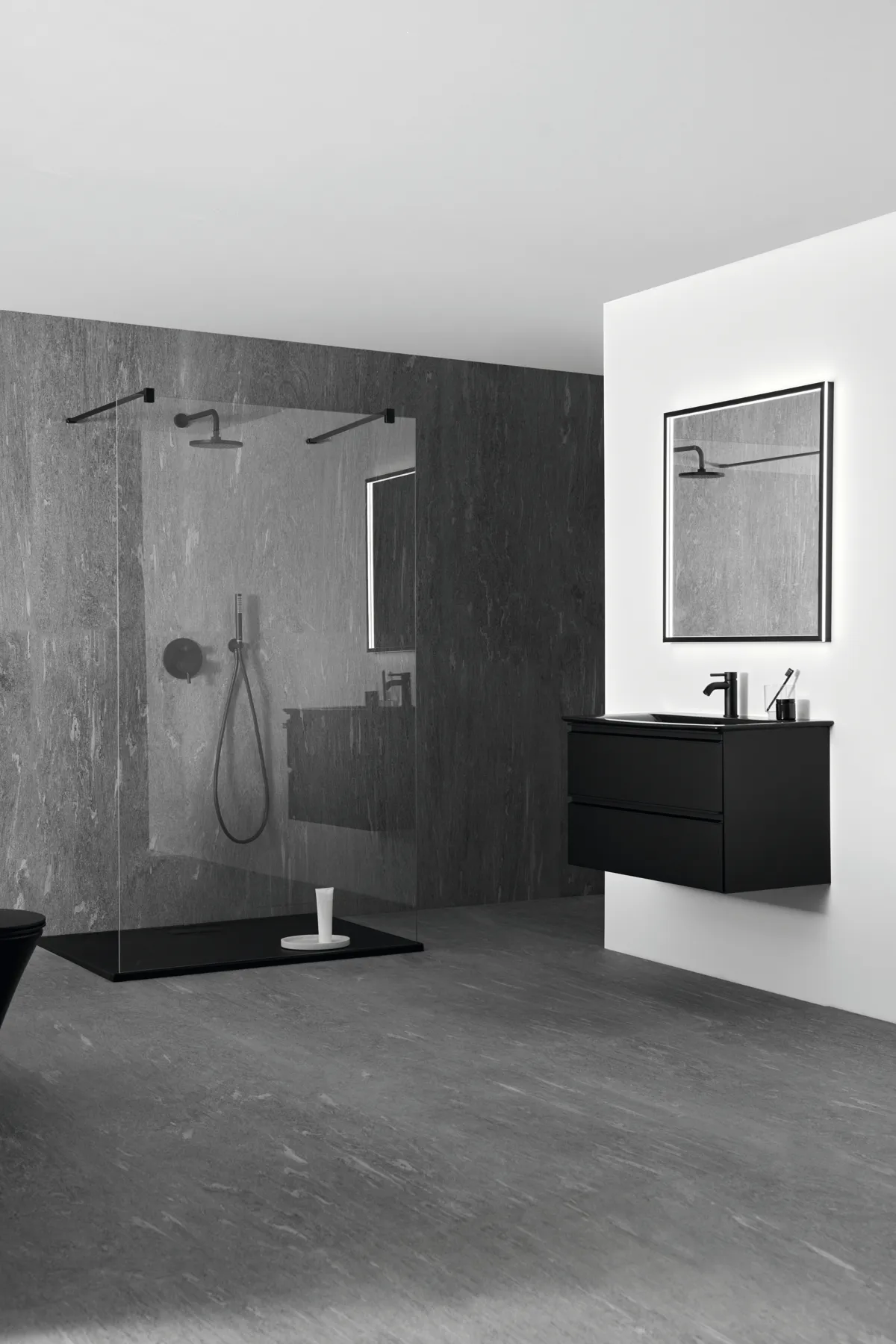 Waschtischarmatur Ceraline, 5 l/min., ohne Ablaufgarnitur, Ausladung 100mm, Chrom Waschtischarmatur Ceraline, 5 l/min., ohne Ablaufgarnitur, Ausladung 100mm, Chrom