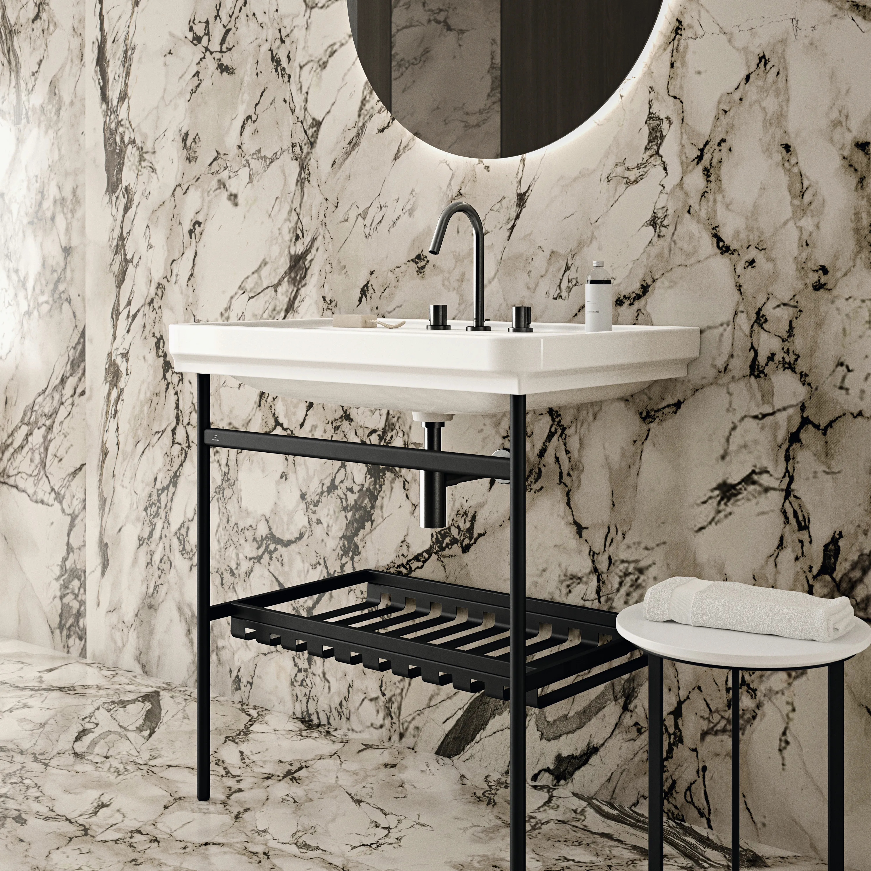 Ideal Standard Spiegel „Conca“ 80 × 80 cm Ideal Standard Spiegel „Conca“ 80 × 80 cm