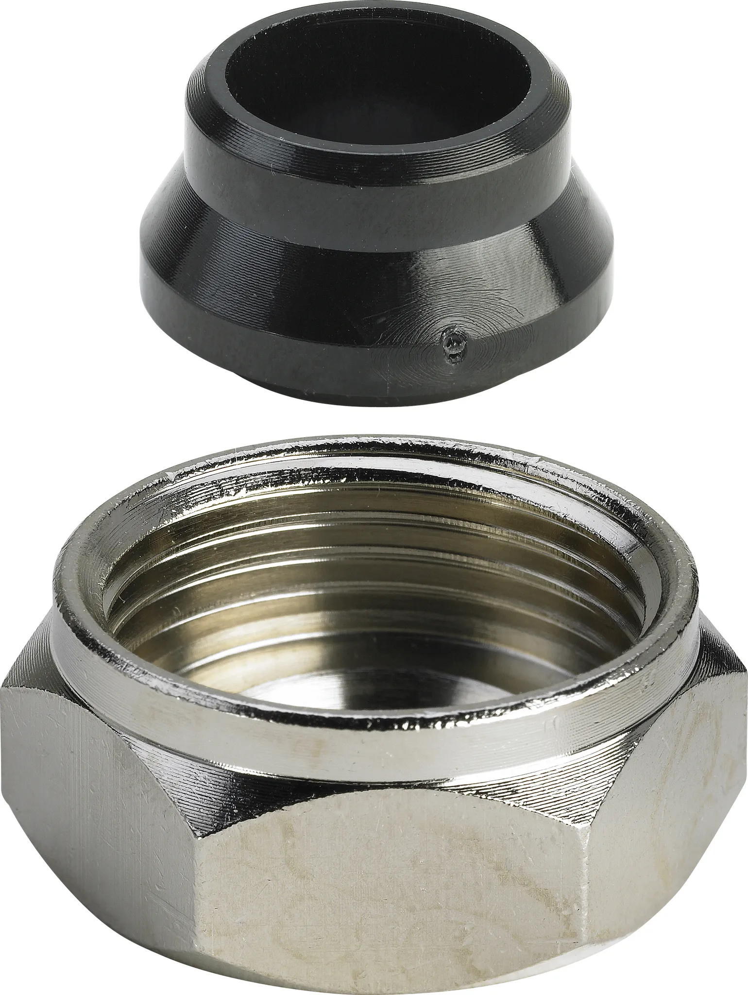 Viega „Raxofix“ Anschlussverschraubung vernickelt 15 mm × 3/4″ Viega „Raxofix“ Anschlussverschraubung vernickelt 15 mm × 3/4″