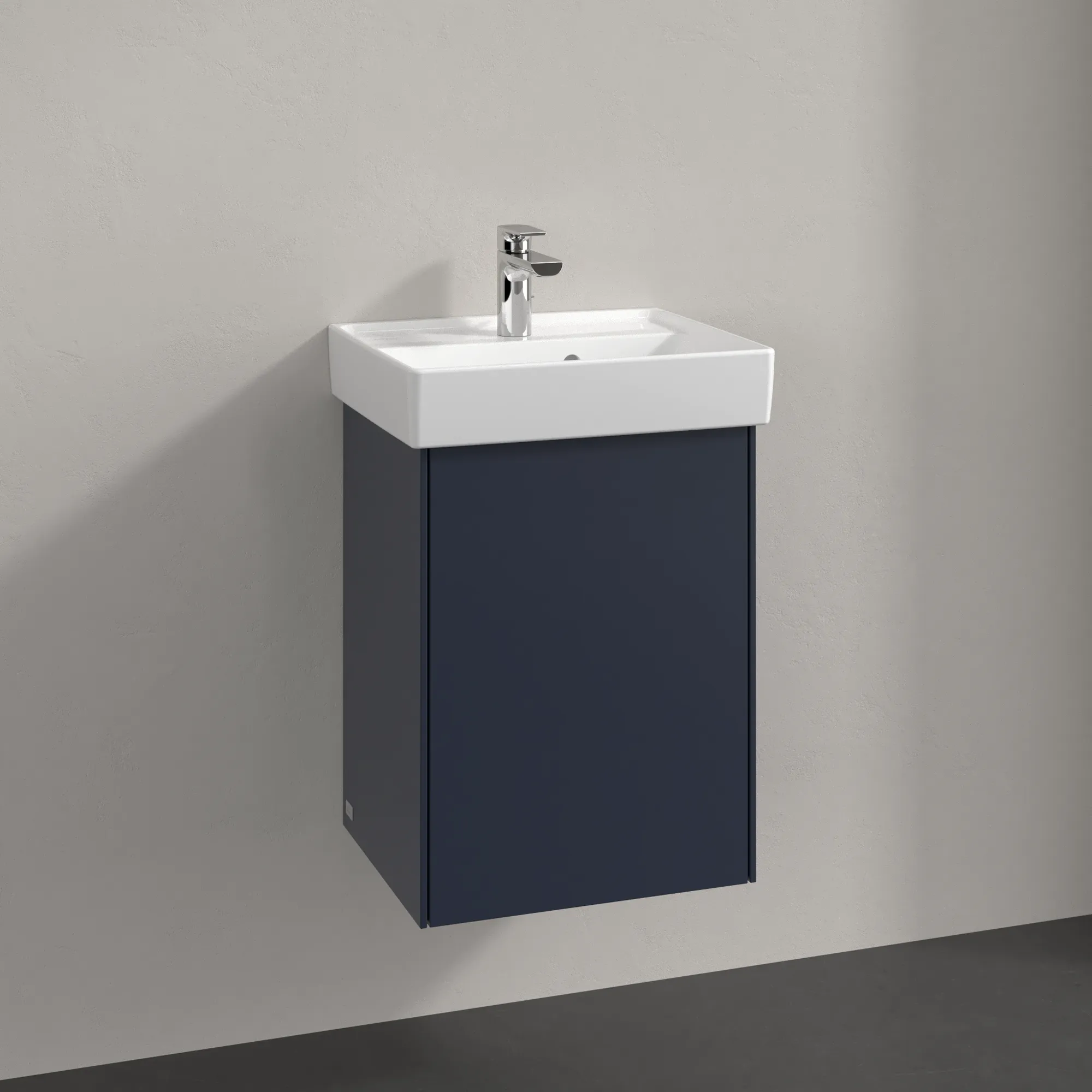 Villeroy & Boch Waschtischunterschrank mit Tür „Collaro“ 410 × 546 × 344 mm Marine Blue, für Becken mittig, Anschlag links, ohne Beleuchtung Villeroy & Boch Waschtischunterschrank mit Tür „Collaro“ 410 × 546 × 344 mm Marine Blue, für Becken mittig, Anschlag links, ohne Beleuchtung