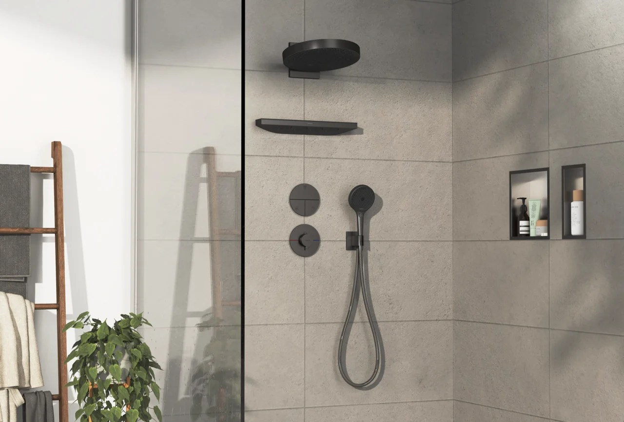 Hansgrohe ShowerSelect Comfort S Ventil Unterputz, Brushed Black Chrome, 3 Verbraucher, Durchflussmenge 26 l/min, max. Betriebsdruck 10 bar