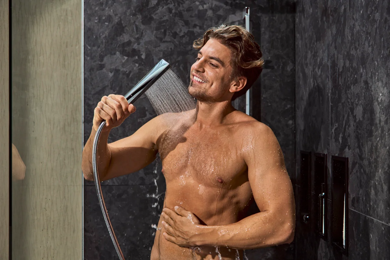 Hansgrohe XtraStoris Original Wandnische mit Rahmen 300x150x100 mm, mattschwarz, Edelstahl V2A, pulverbeschichtet
