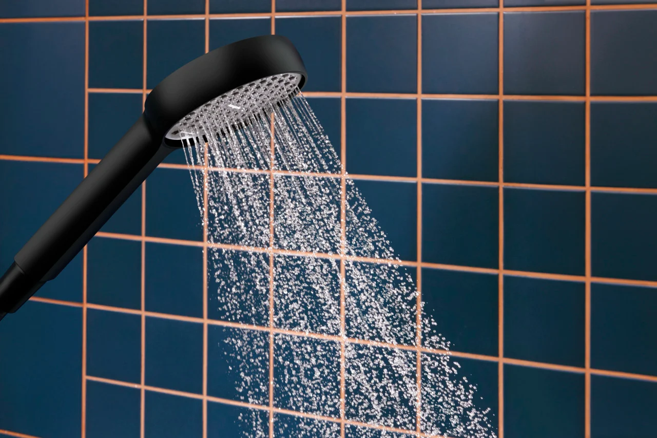 Hansgrohe Activera Select S Handbrause, 95 mm Brausekopfgröße, Rain & ImpactRain Strahl, mattschwarz, mit FlexPower und QuickClean+ Technologie Hansgrohe Activera Select S Handbrause, 95 mm Brausekopfgröße, Rain & ImpactRain Strahl, mattschwarz, mit FlexPower und QuickClean+ Technologie