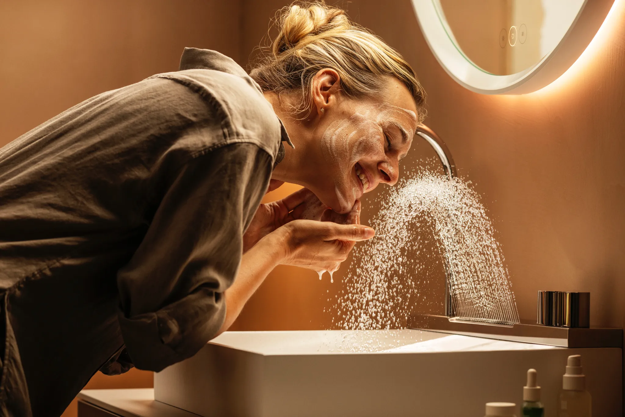 Hansgrohe Avalegra AquaUnit 580⁄475, Chrom Waschbecken und Armatur Hansgrohe Avalegra AquaUnit 580⁄475, Chrom Waschbecken und Armatur