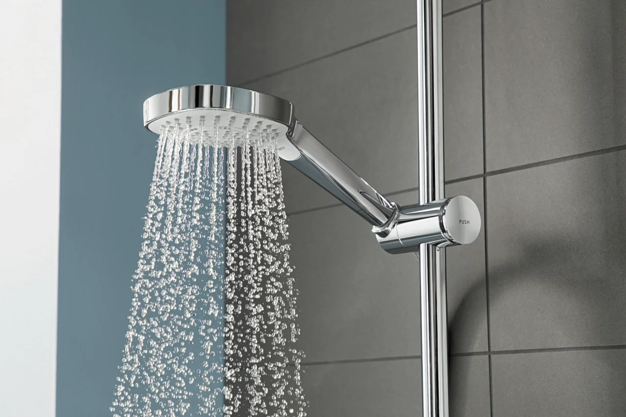 Hansgrohe Croma Select E Handbrause EcoSmart weiß/chrom, 110 mm Brausekopfgröße, SoftRain, IntenseRain, Massagestrahl, QuickClean, max. Durchfluss 8,4 l/min bei 3 bar