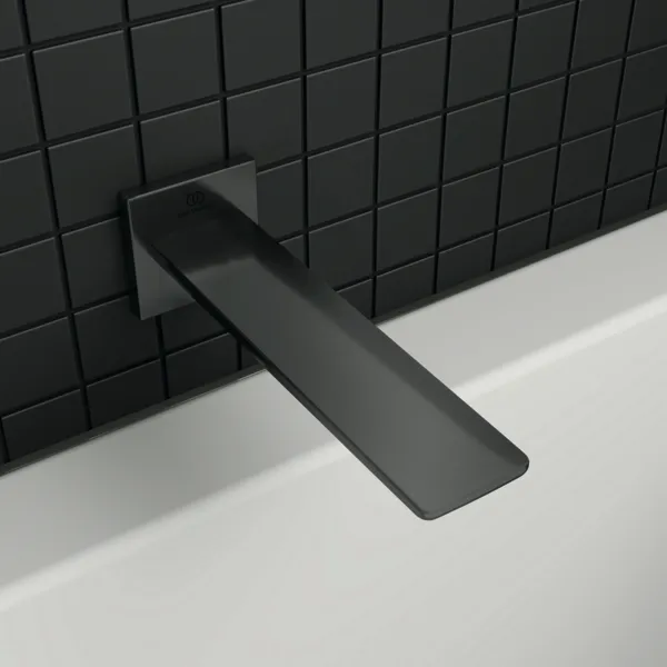 Wandauslauf Conca, Ausladung 180mm, mit eckiger Rosette, Brushed Gold Wandauslauf Conca, Ausladung 180mm, mit eckiger Rosette, Brushed Gold