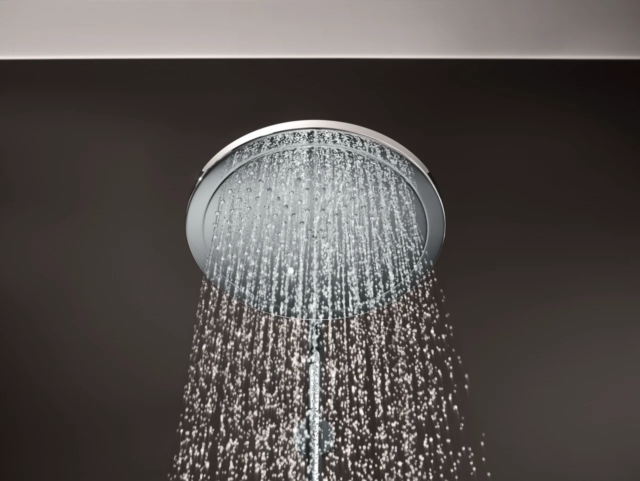 Hansgrohe Croma Select S Showerpipe 280 chrom, 1-Jet mit Thermostat, RainAir Strahl, 400 mm Brausearmlänge, höhenverstellbare Handbrausehalterung