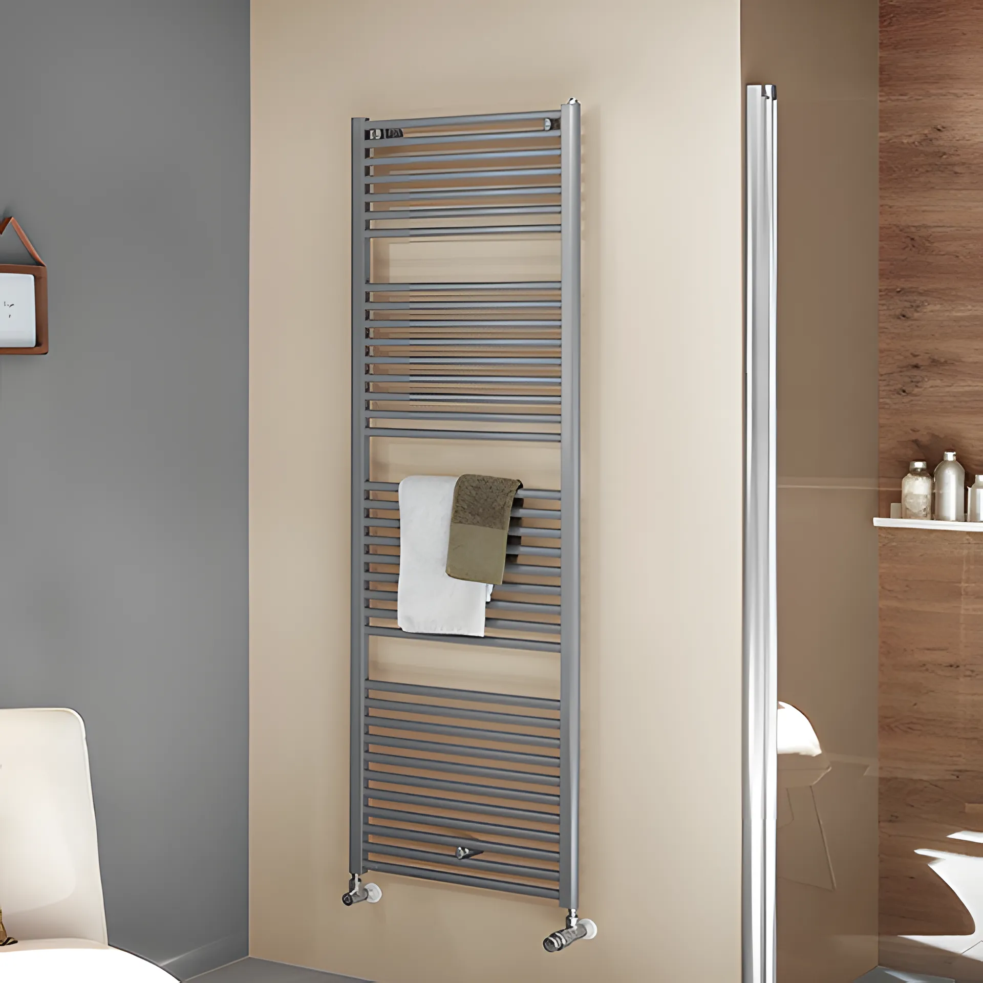 BEMM Design-Heizkörper „BMS“ 60 × 81,8 cm in Lichtgrau samtmatt