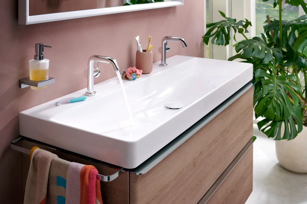 Hansgrohe Xelu Q Waschtisch 1200x480 mm, weiß, wandhängend, mit 2 Hahnlöchern, SmartClean-Glasur Hansgrohe Xelu Q Waschtisch 1200x480 mm, weiß, wandhängend, mit 2 Hahnlöchern, SmartClean-Glasur