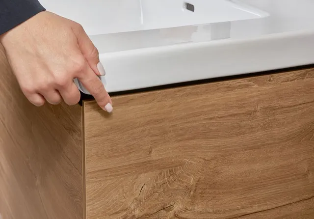 Villeroy & Boch Wandwaschtisch aus TitanCeram „Subway 3.0“ 800 × 470 × 165 mm, ohne Hahnlochbohrung, Hahnlochposition mittig in Weiß Alpin Villeroy & Boch Wandwaschtisch aus TitanCeram „Subway 3.0“ 800 × 470 × 165 mm, ohne Hahnlochbohrung, Hahnlochposition mittig in Weiß Alpin