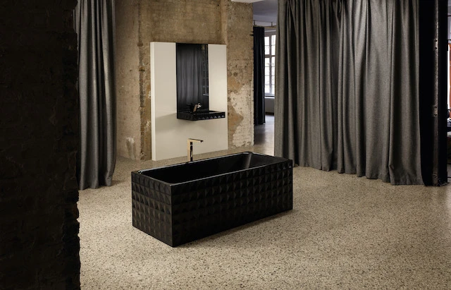 Bette Badewanne „BetteLoft Ornament“ freistehend rechteck 181 × 81 cm in Raven Bette Badewanne „BetteLoft Ornament“ freistehend rechteck 181 × 81 cm in Raven